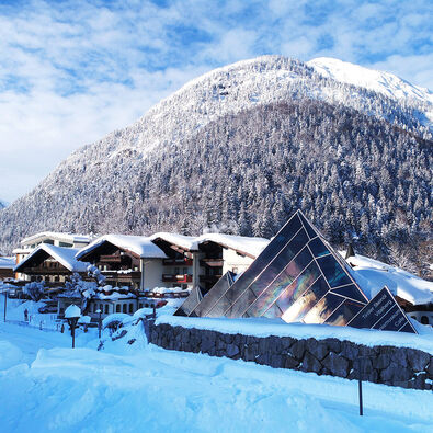 Tiroler Steinöl Vitalberg in Pertisau Der Vitalberg in Pertisau am Achensee im Winter.