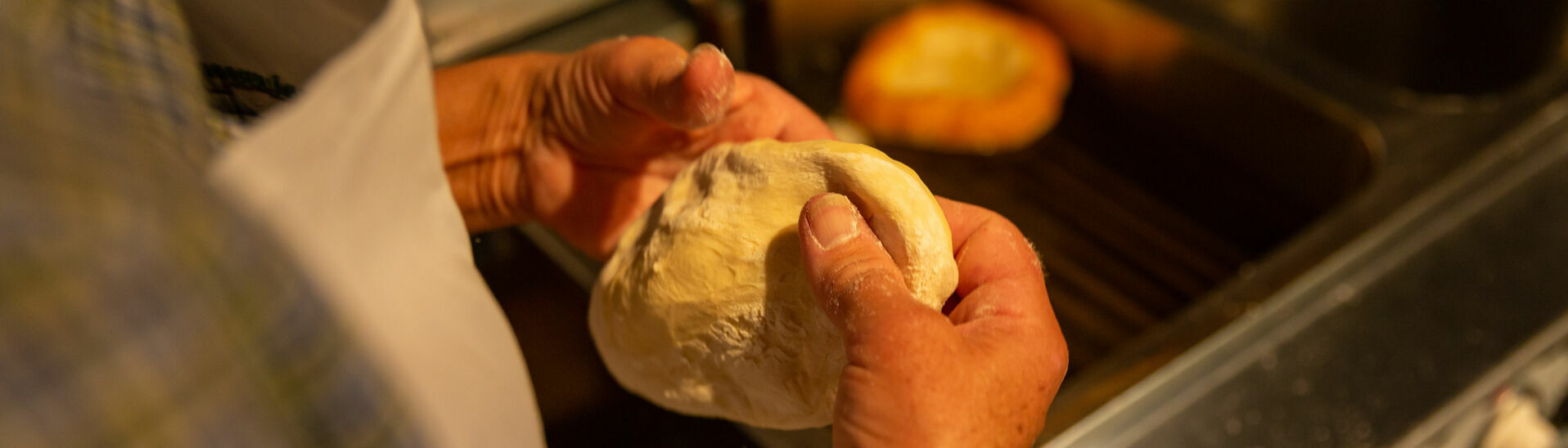 Beim Achentaler Kirchtag im Heimatmuseum Sixenhof gibt es leckerer traditionelle Gerichte.