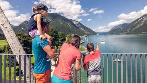 sommerurlaub-familie-achensee-hochsteg-pertisau.jpg