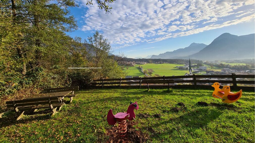 Spielplatz Mandlbödele - ein Platz mit Aussicht