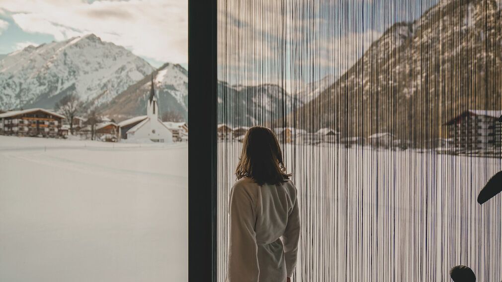 outdoor pool in the Garden Spa of the Hotel Wagnerhof