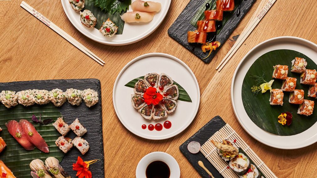 terrace with mountain view - restaurant Laurentius