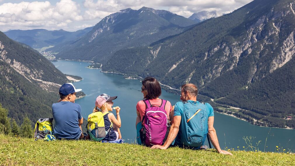 alpine animals circular walk on the mountain Zwölferkopf in Pertisau