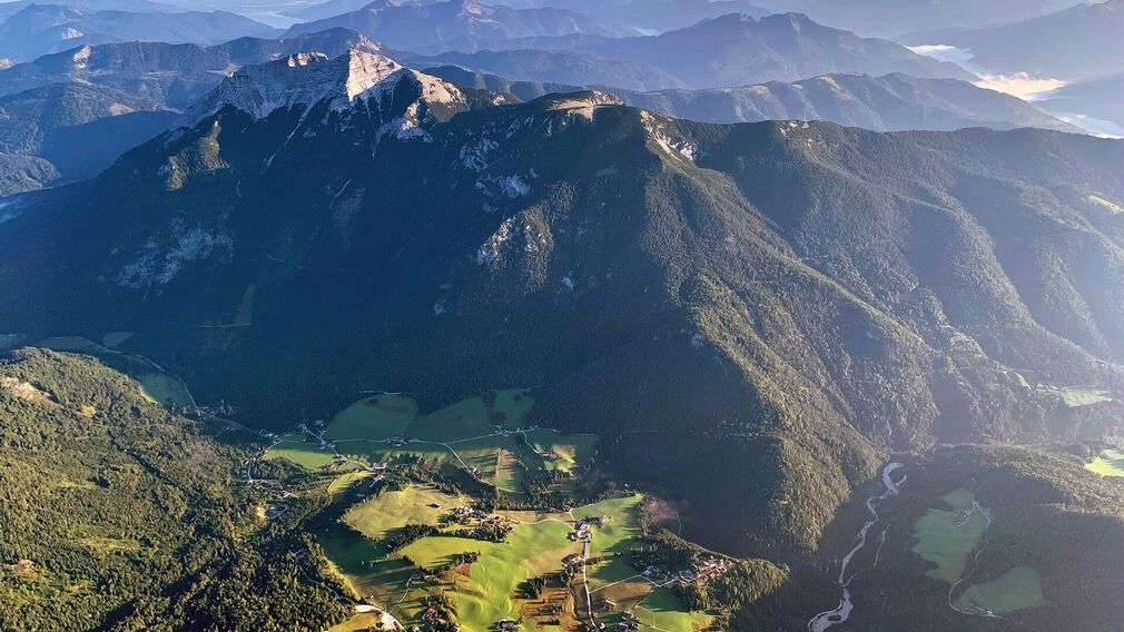 ausgedehnte E-Bike Rundtour von Steinberg am Rofan nach Kreuth (D)