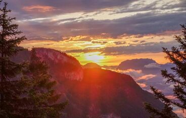 Sonnenaufgangstour zur Astenau Alpe