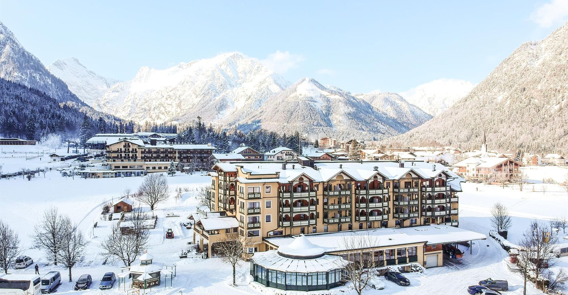 Wiesenhof Winter Seitenansicht