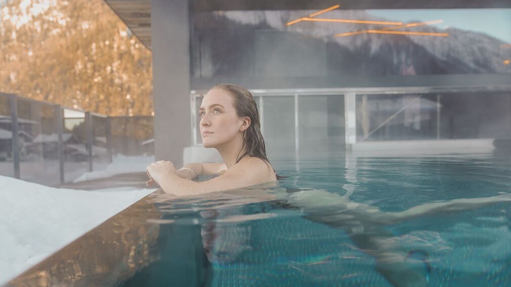 outdoor pool in the Garden Spa of the Hotel Wagnerhof