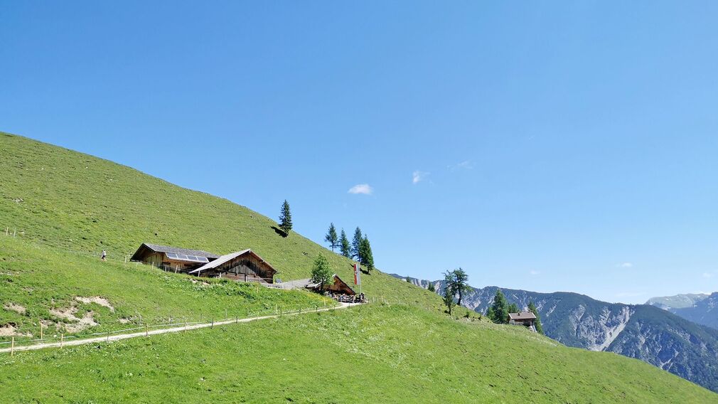 Beginn Karwendeltäler (Naturpark Karwendel) in Pertisau - Blick ins Falzthurntal