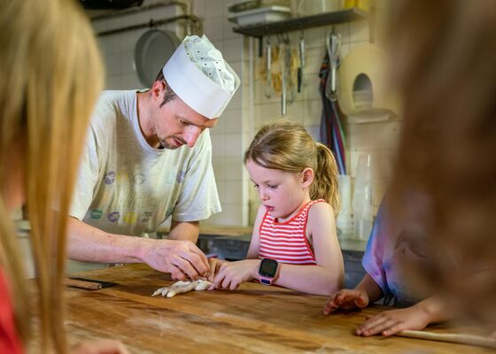 In der Backstube von Bäckermeister Alexander