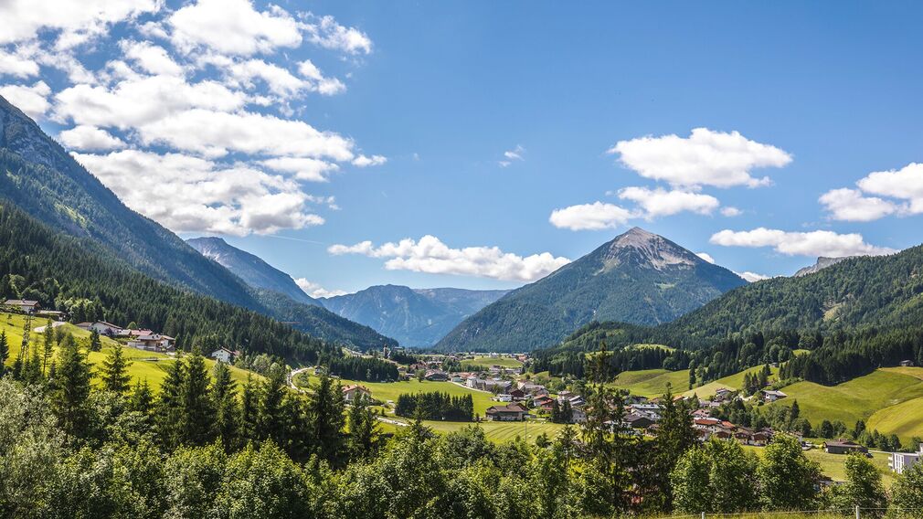 Blick auf Achenkirch in Richtung Achensee