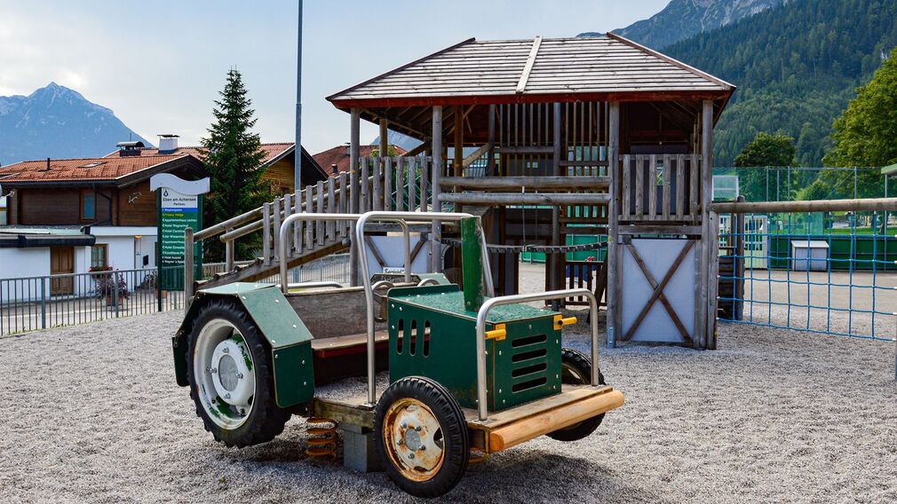 Abenteuerspielplatz Feuerwehrhaus Pertisau
