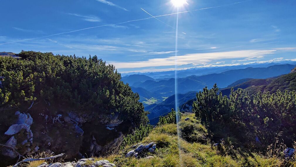 trailrunner in direction to the Vorderunnutz