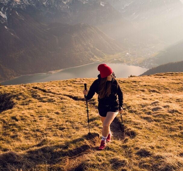 am Gipfel des  2.067 Meter hohen Rotspitz