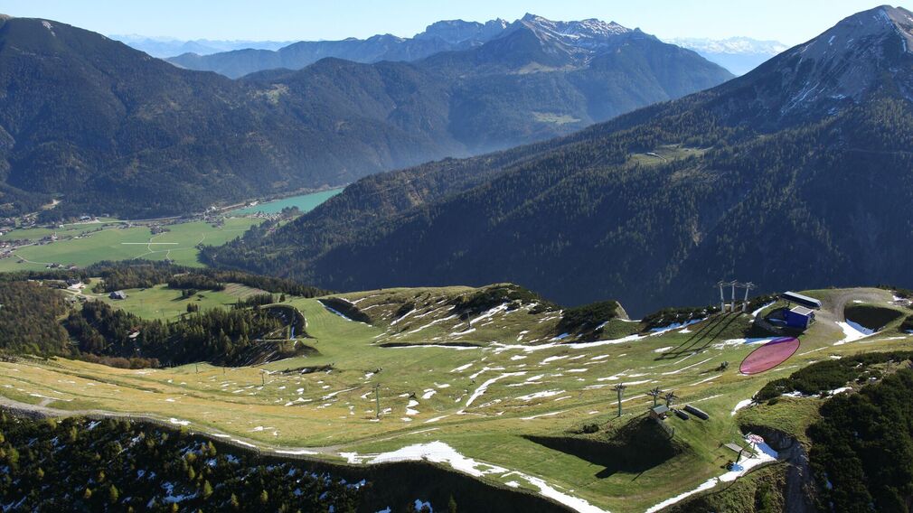 Sommer Startplatz für Paragleiter an der Christlum Bergstation in Achenkirch