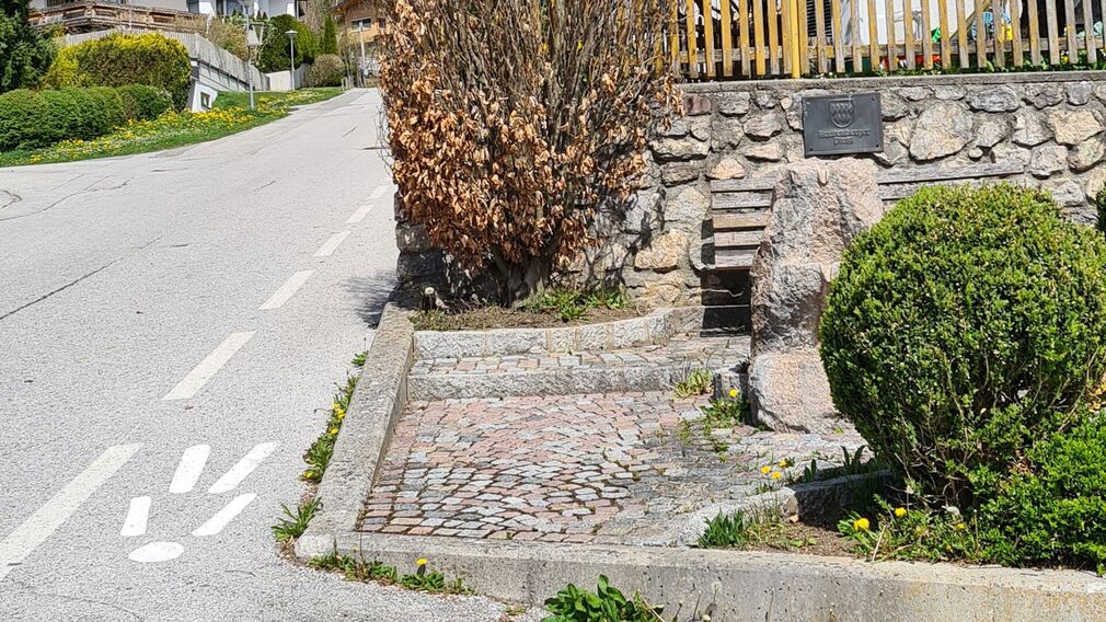 fountain Rofansiedlung, below house no. 414b