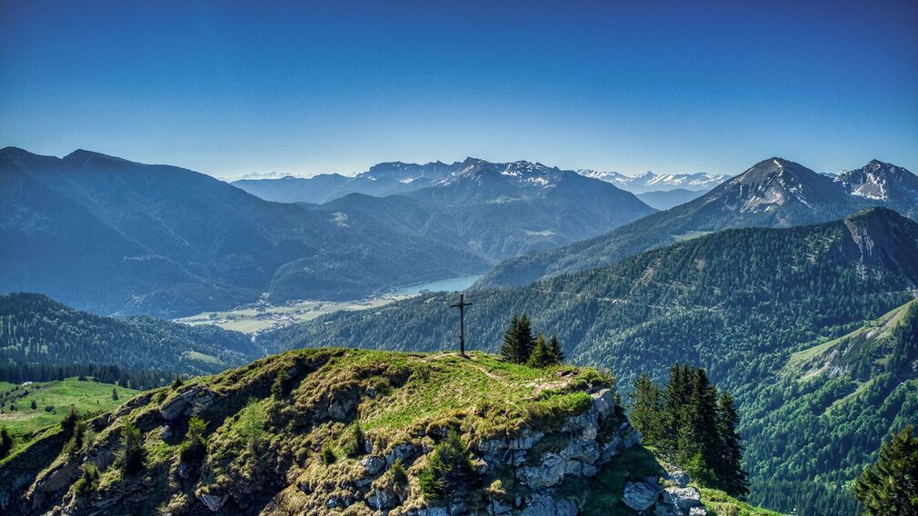 am Gipfel der Hochplatte - traumhafter Ausblick