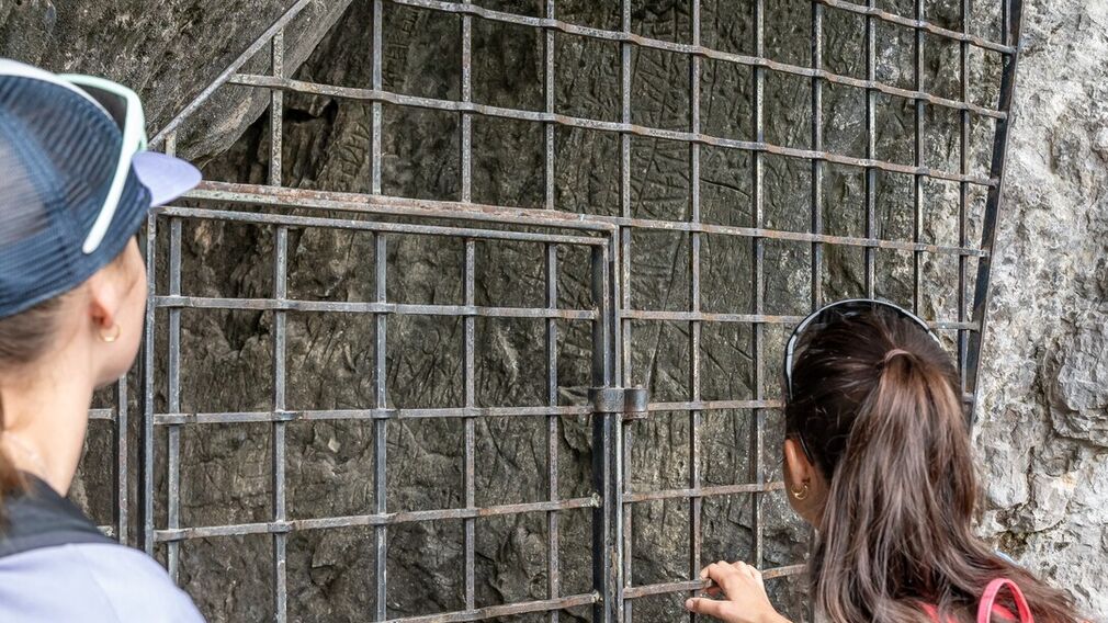 Raetische Inschriften unterhalb des Schneidjoch