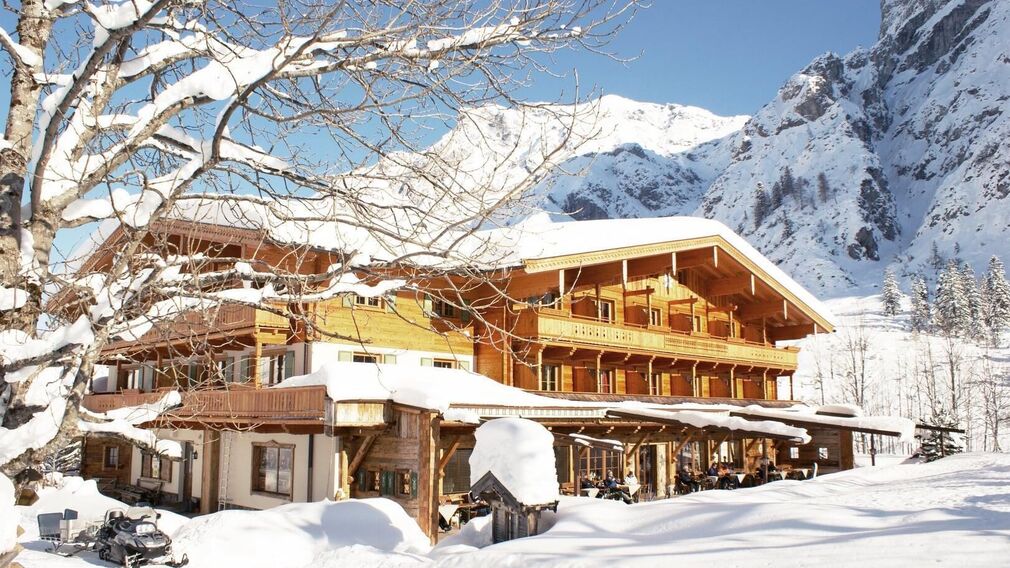 Gramai Alm - Außenansicht Sommer von vorne