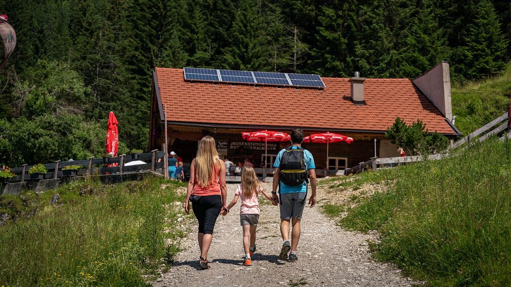 Familienwanderung zur Buchauer Alm
