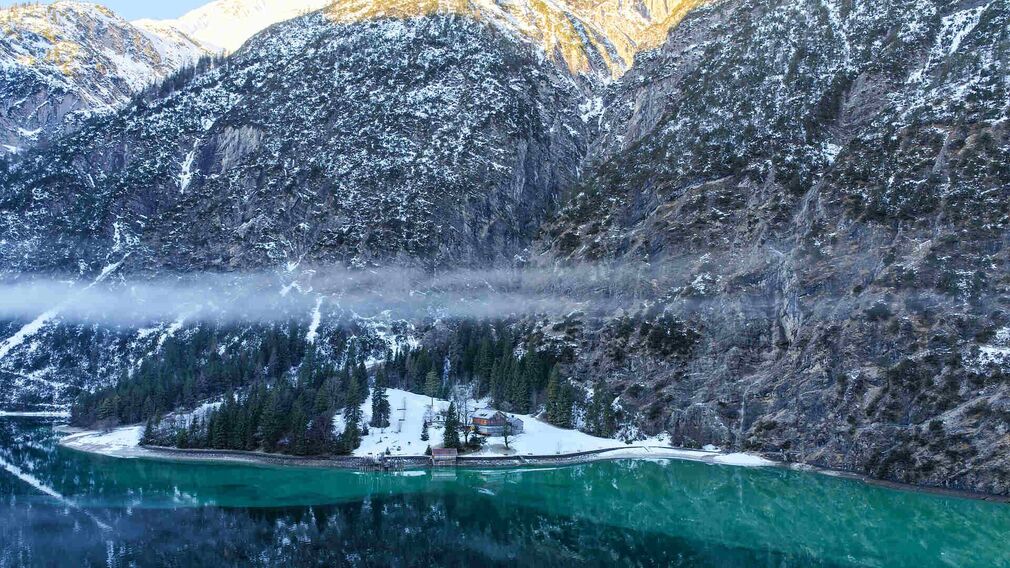 Blick vom Mariensteig auf die Gaisalm im März 2026