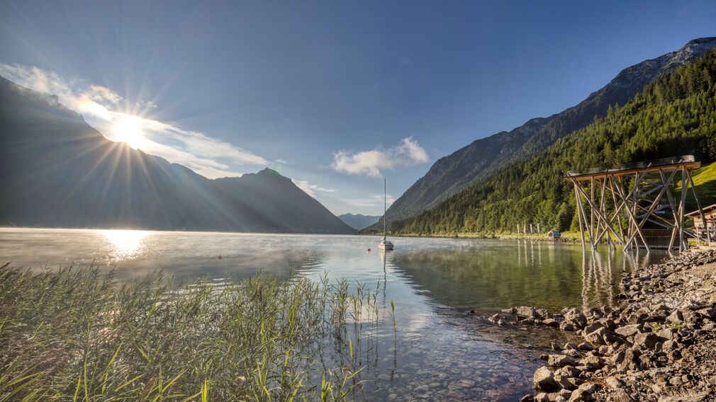 view of the viewing platform at the entrance to Pertisau