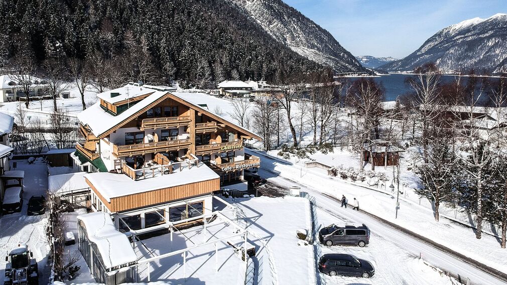 Aperitif auf der Terrasse vom Christina