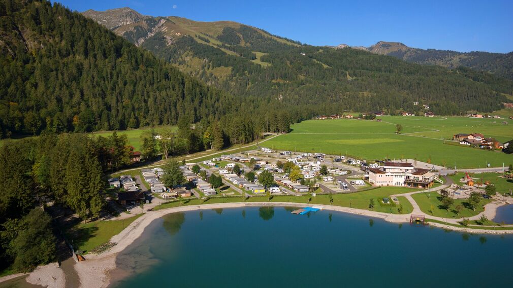 bei der Oberautal Laufrunde führt die Route vorbei am Campingplatz