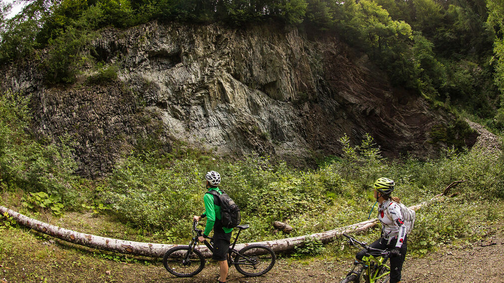 im Hintergrund die Blaubergalm