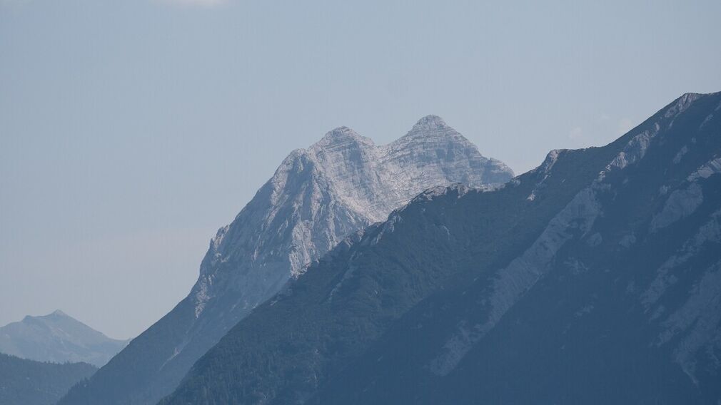 die Tiroler Steinöl® Brennerei im Bächental