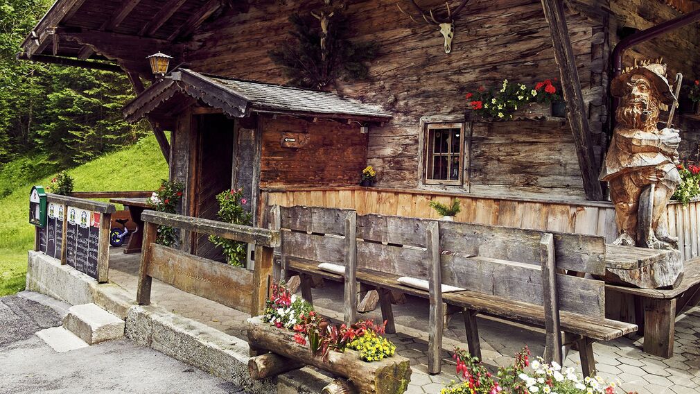 autumn landscape in the Nature Park Karwendel - the Falzthurn Alm