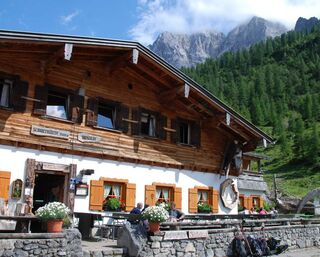 Gramai Alm - Lamsenjochhütte - Binsalm - Binssattel - Gramai Hochleger - Gramai Alm
