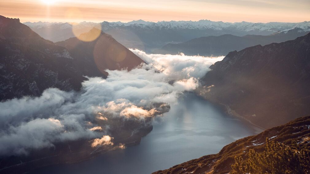 Der Weg zur Seebergspitze im Karwendelgebirge ermöglicht zahlreiche und atemberaubende Ausblicke.