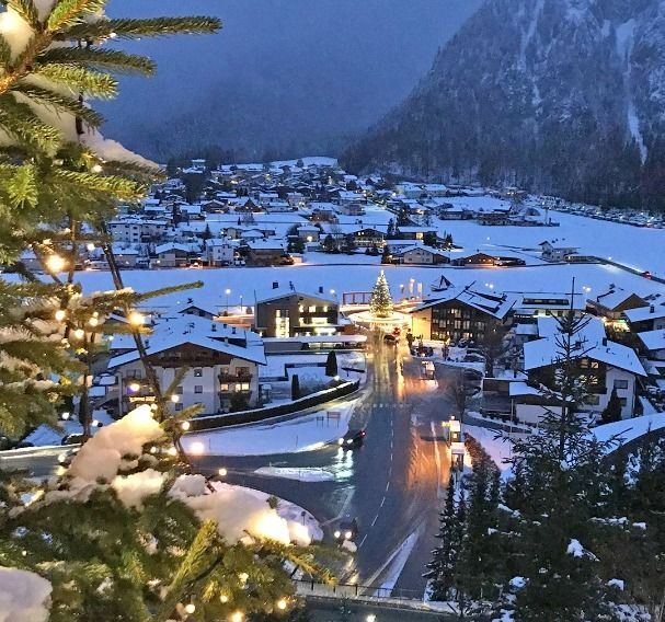 Häusererbühelkapelle in der Adventszeit
