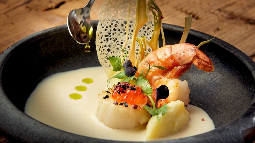 Hotel Central - Außenansicht im Sommer