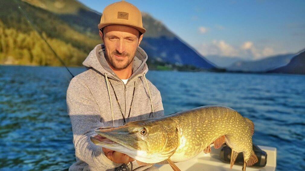 Logo Alpside Fishing