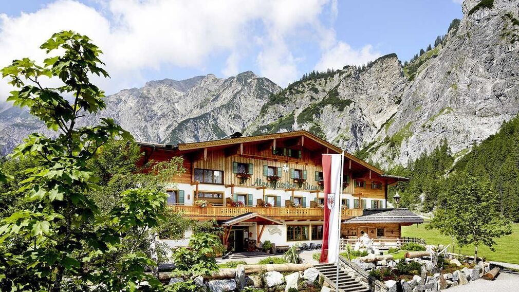 Gramai Alm - Außenansicht Sommer von vorne