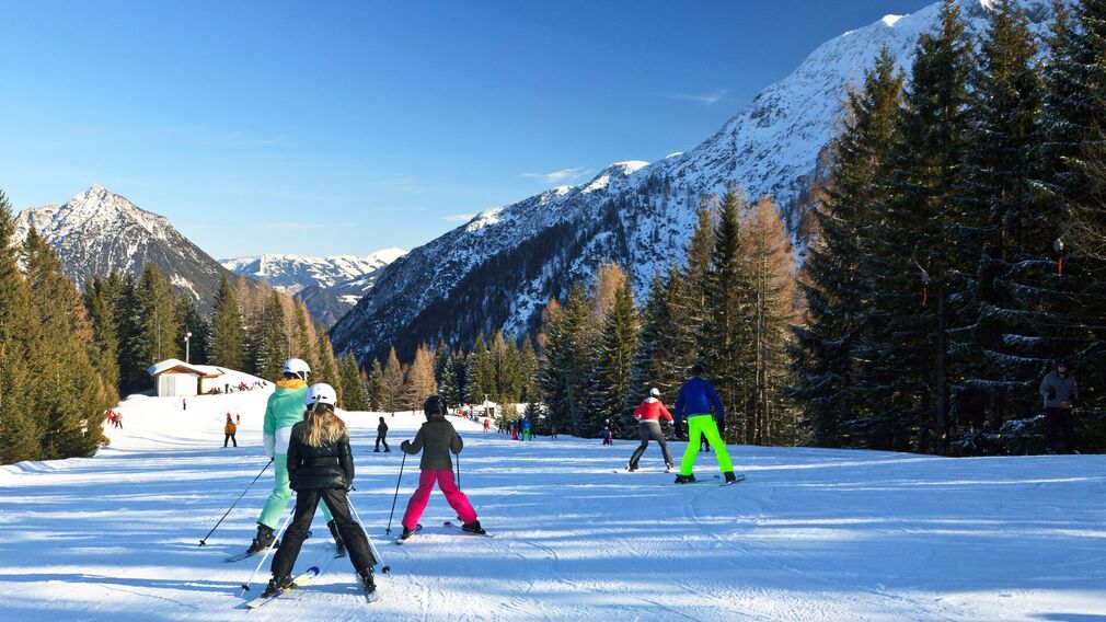 Jochlift below the top station of the Karwendel cable car