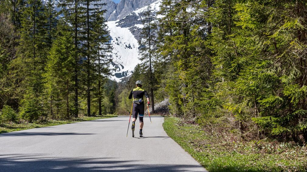 skirollern in den Pertisauer Karwendeltäler