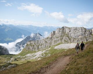 Adlerweg-Etappe 07: Steinberg am Rofan – Erfurter Hütte