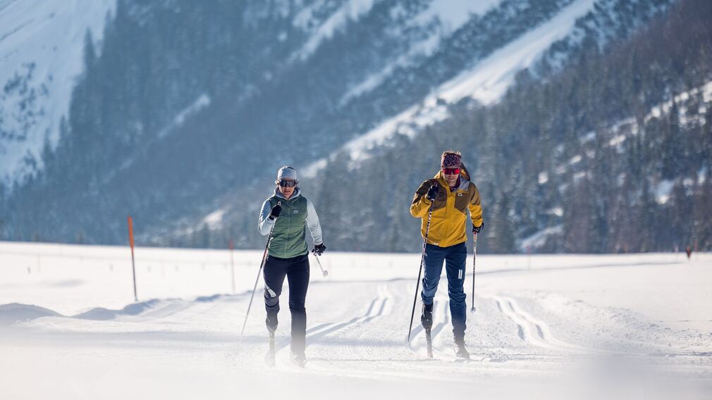 Pertisau – view into the Falzthurn Valley and of the freshly groomed Falzthurn–Gramai cross-country trail.