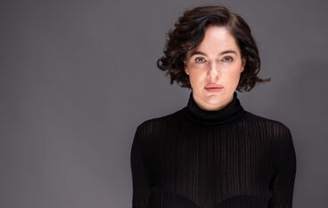 IDEALTOURS-Lesung am Schiff mit Verena Altenberger