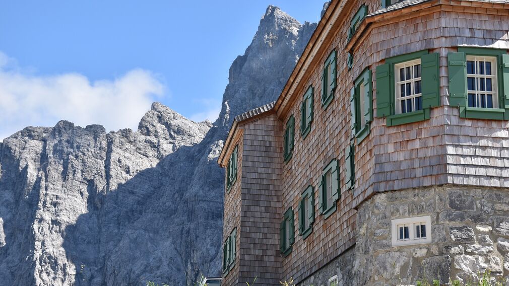 Falkenhütte